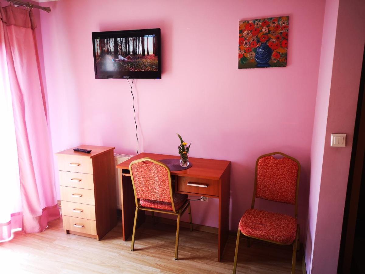 Agroturystyka W Dolinie Narwi Farm stay *